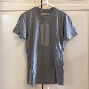 NOBULL Men’s Small Horns Gray T-Shirt